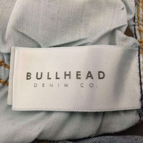 Bullhead Denim Co  Shorts Size 5 Juniors Mid Rise Distressed Womens Cuffed Hems - Picture 6 of 8